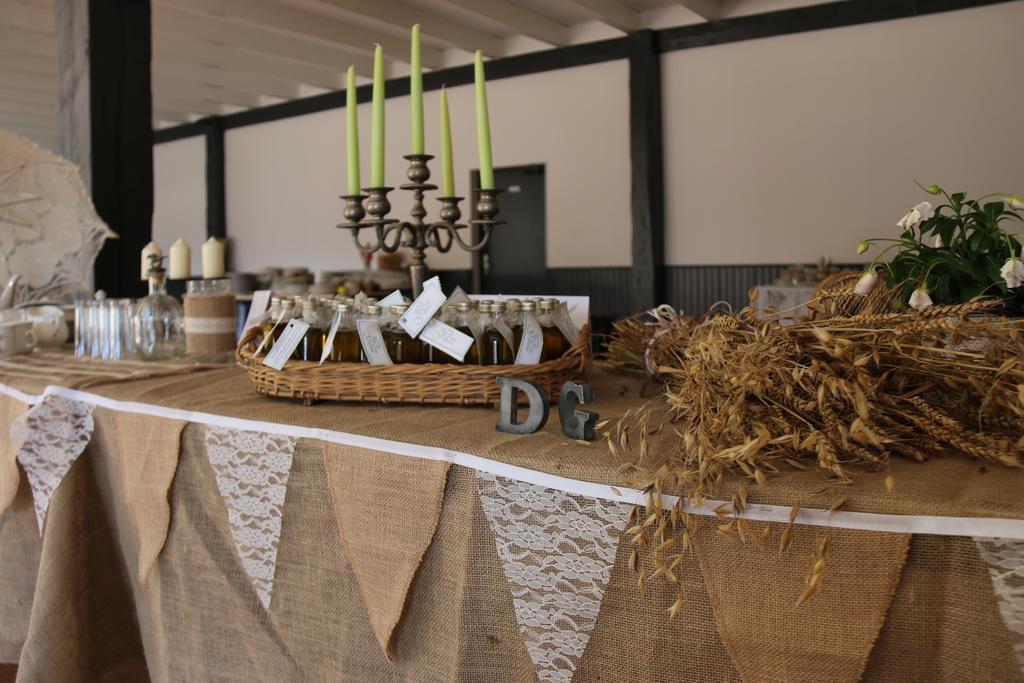 Chalet de La Héronnière Chef-Boutonne Esterno foto